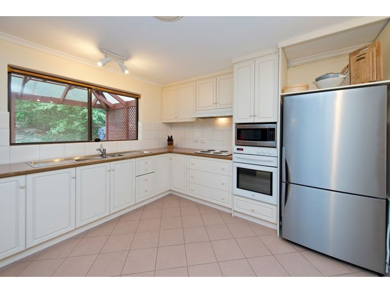 3 Oceanview Crescent, Mount Osmond SA 5064