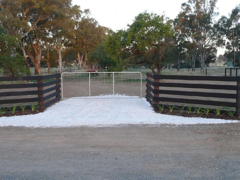 827 Marrabel Road (corner George Street), Hamilton SA 5373