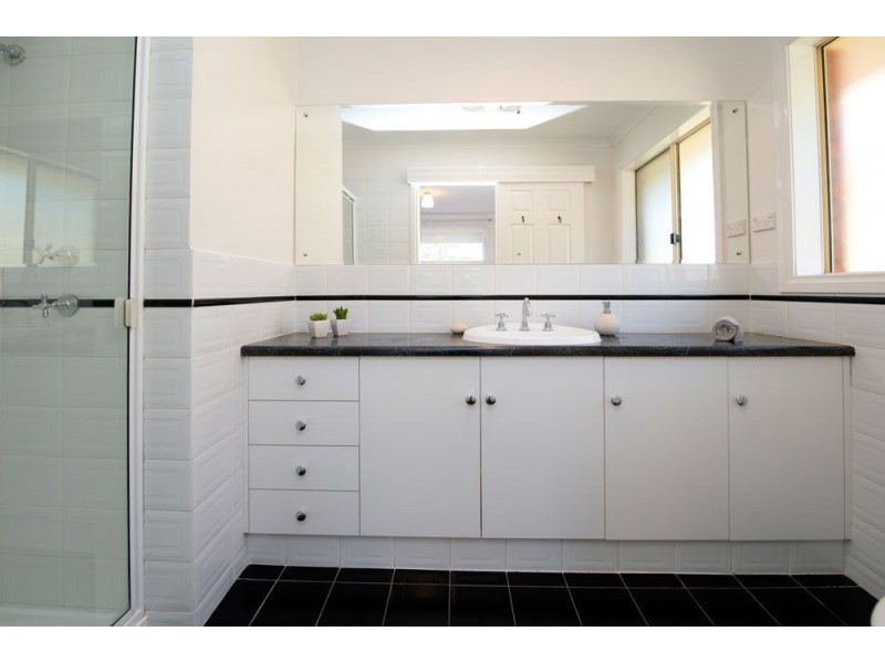 9 Forsyth Grove, Felixstow SA 5070
