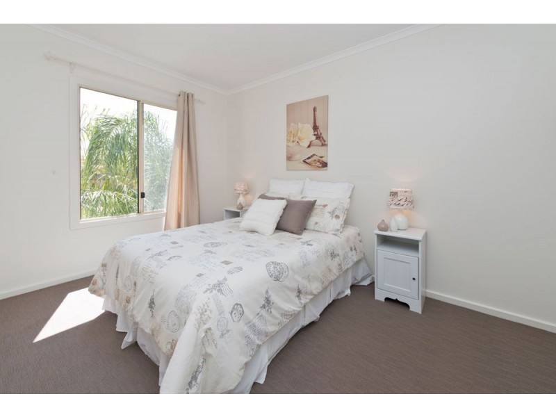 24/7 Eden Street, Adelaide SA 5000