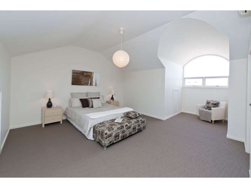 24/7 Eden Street, Adelaide SA 5000