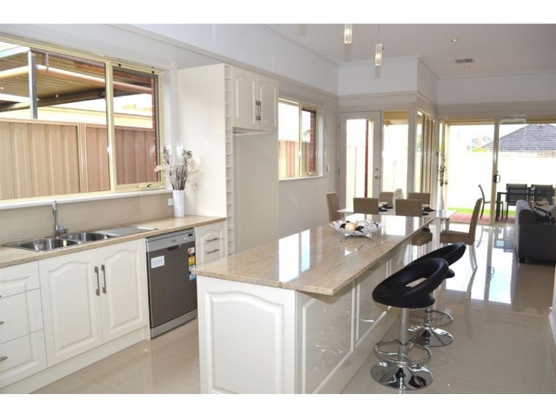 8B Martin Street, Glynde SA 5070