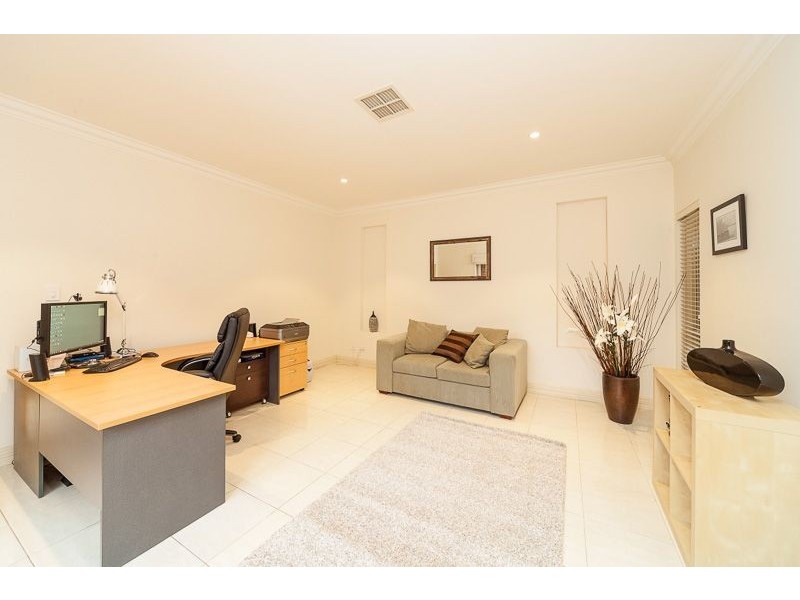 11 Moore Street, Tranmere SA 5073