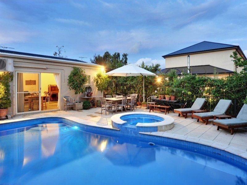 24 Gosfield Crescent, Hampstead Gardens SA 5086