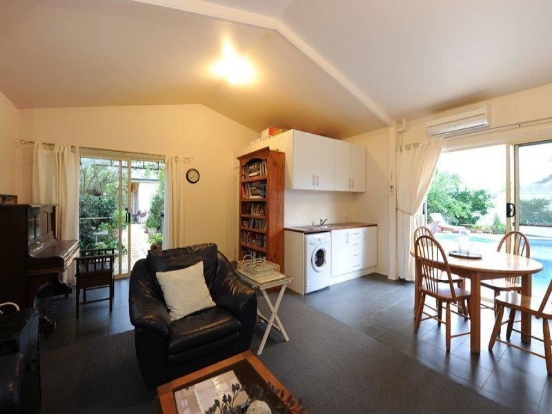 24 Gosfield Crescent, Hampstead Gardens SA 5086