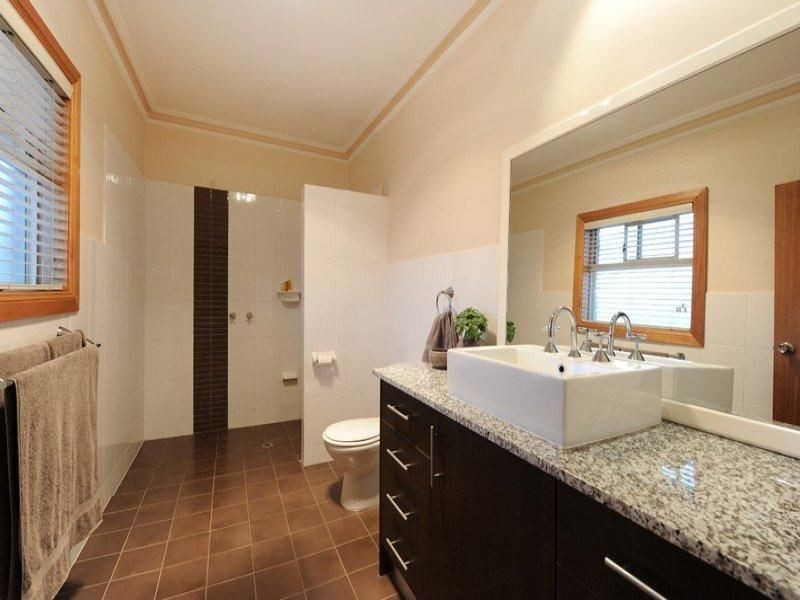 24 Gosfield Crescent, Hampstead Gardens SA 5086