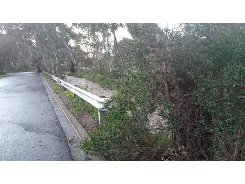 5a & 5b Tyringa Avenue, Rostrevor SA 5073