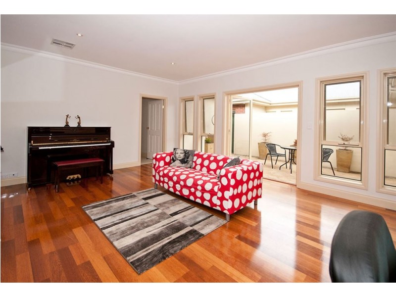 12 Caloroga Street, Wattle Park SA 5066