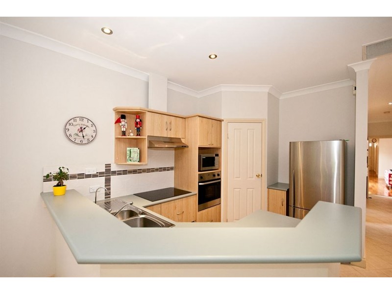 12 Caloroga Street, Wattle Park SA 5066