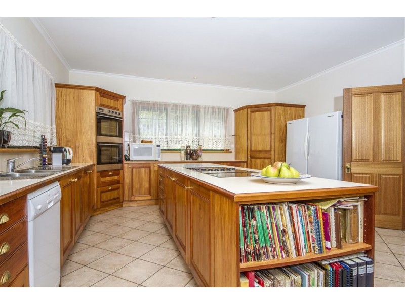 253 Marble Hill Road, Norton Summit SA 5136