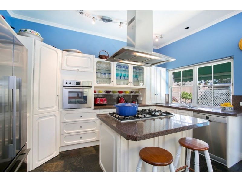 5 Rosebank Terrace, Stonyfell SA 5066