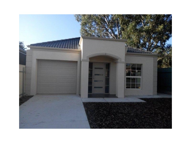 13B Eton Avenue, Magill SA 5072