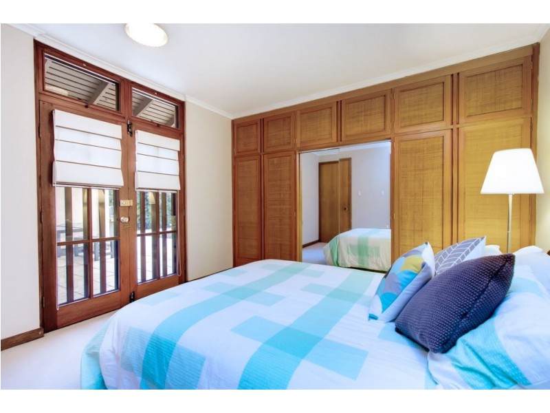 2 Grandview Ave, (adj Myrtle Bank), Urrbrae SA 5064