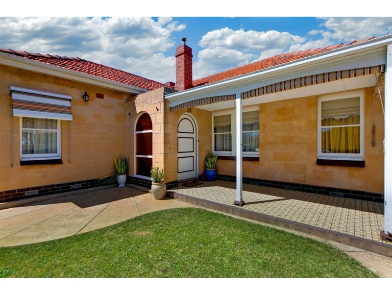 7 Dyott Avenue, Hampstead Gardens SA 5086