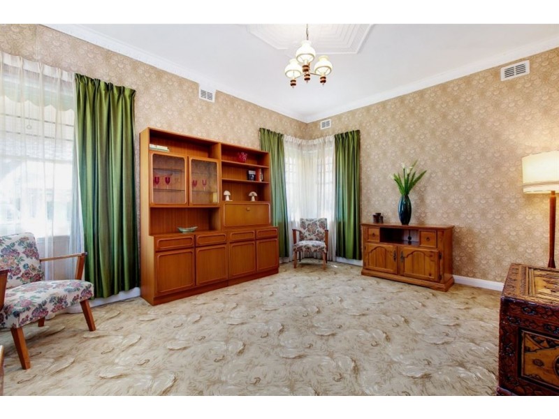 7 Dyott Avenue, Hampstead Gardens SA 5086