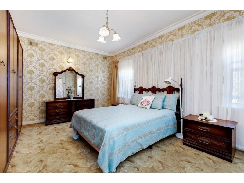 7 Dyott Avenue, Hampstead Gardens SA 5086