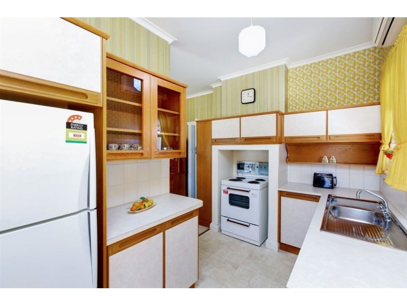 7 Dyott Avenue, Hampstead Gardens SA 5086