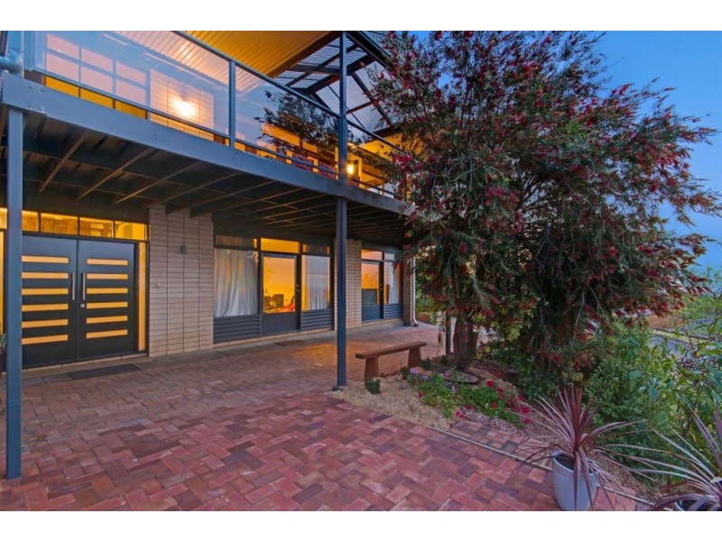31 Woodhouse Crescent, Wattle Park SA 5066