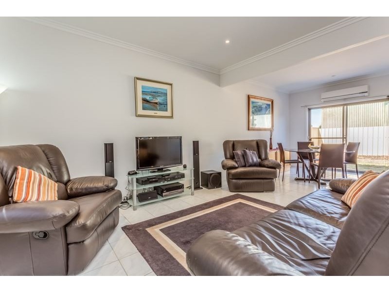 Res 5/5-7 Rosette Avenue, Para Hills West SA 5096
