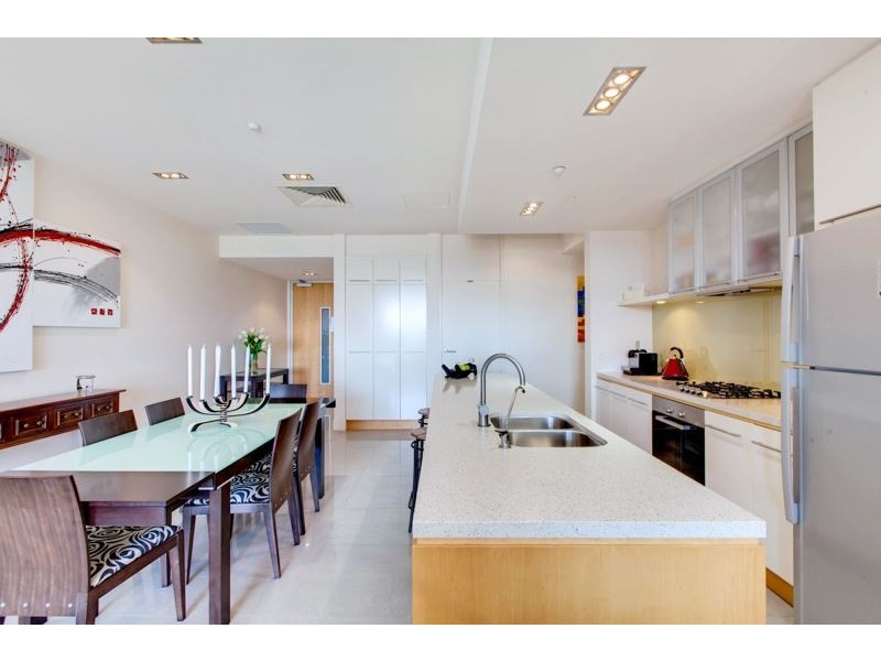 2.6/8-9 North Esplanade, Glenelg North SA 5045