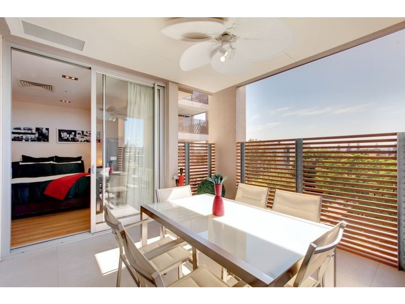 2.6/8-9 North Esplanade, Glenelg North SA 5045
