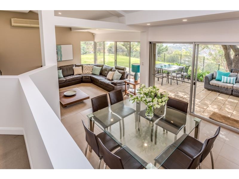 102 Coach Road, (above Rosslyn Park), Skye SA 5072