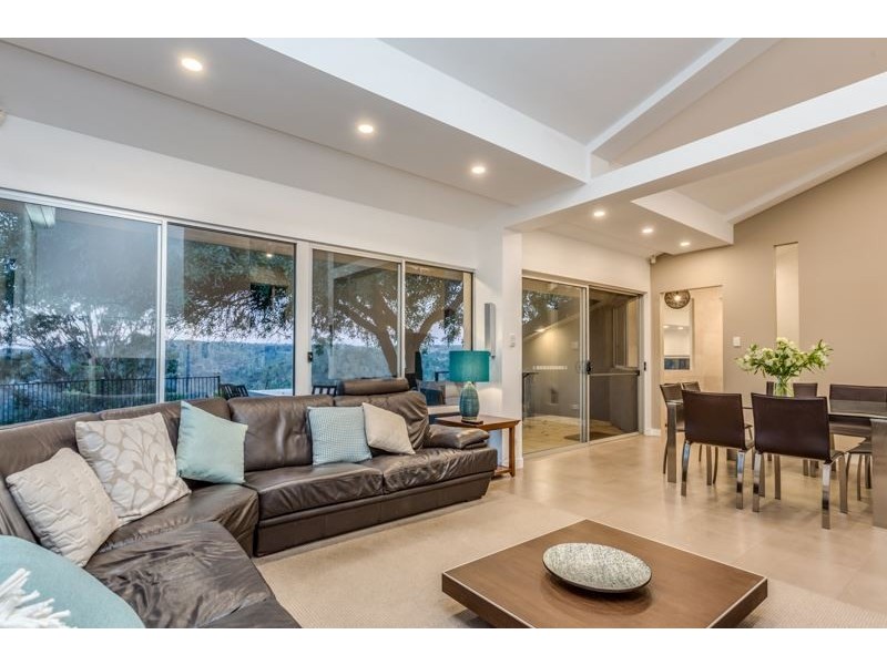 102 Coach Road, (above Rosslyn Park), Skye SA 5072