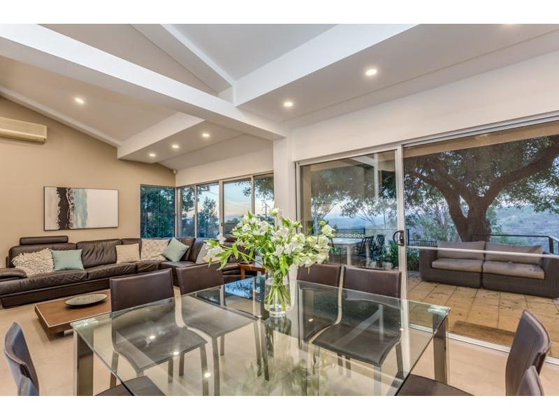 102 Coach Road, (above Rosslyn Park), Skye SA 5072