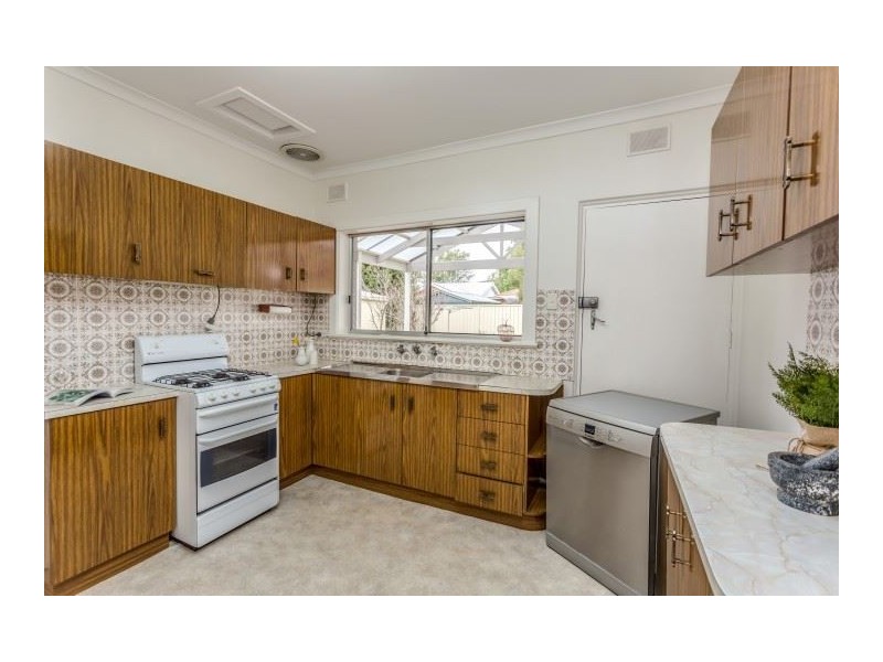 10 Roland Road, Rostrevor SA 5073