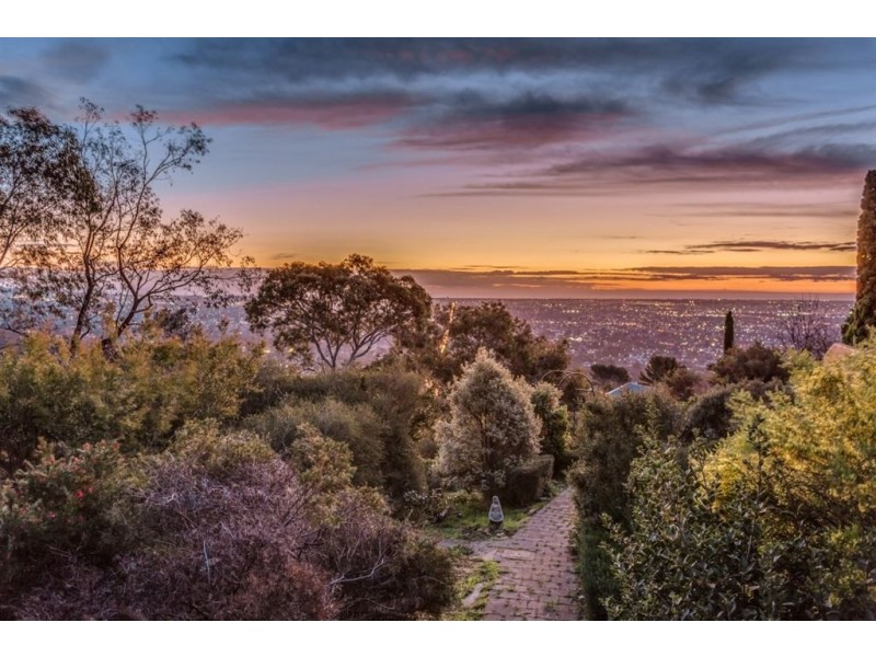 6 Seaview Road, Mount Osmond SA 5064