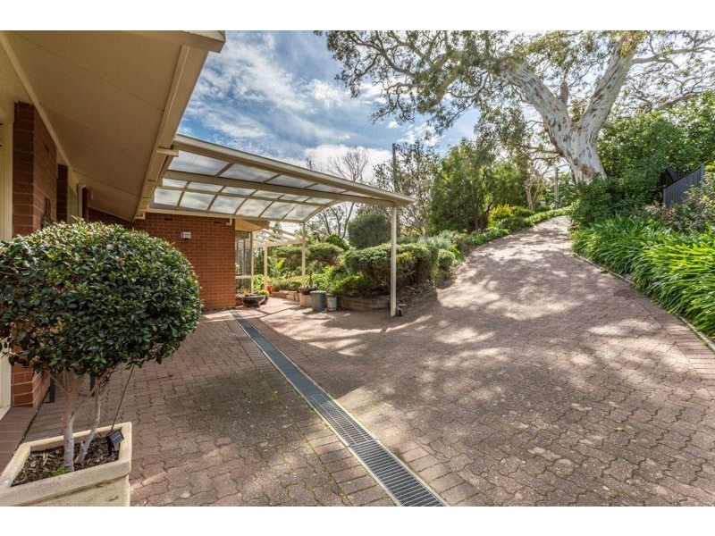 6 Seaview Road, Mount Osmond SA 5064