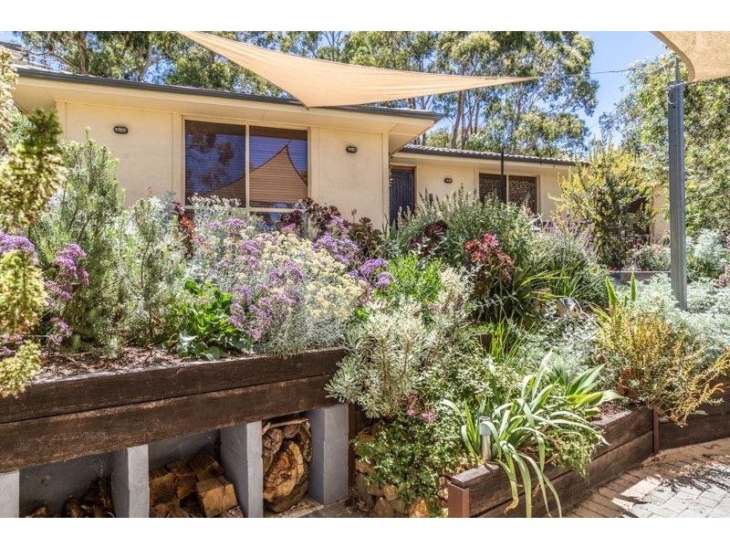 2 Christopher Ave, (adj Burnside), Greenhill SA 5140