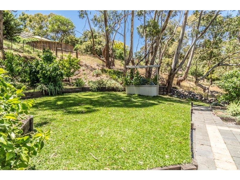2 Christopher Ave, (adj Burnside), Greenhill SA 5140