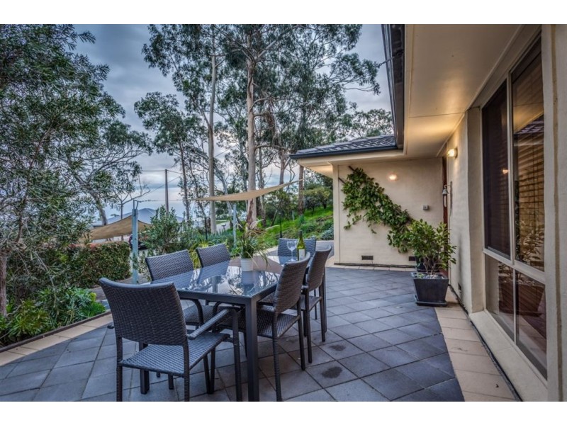 2 Christopher Ave, (adj Burnside), Greenhill SA 5140