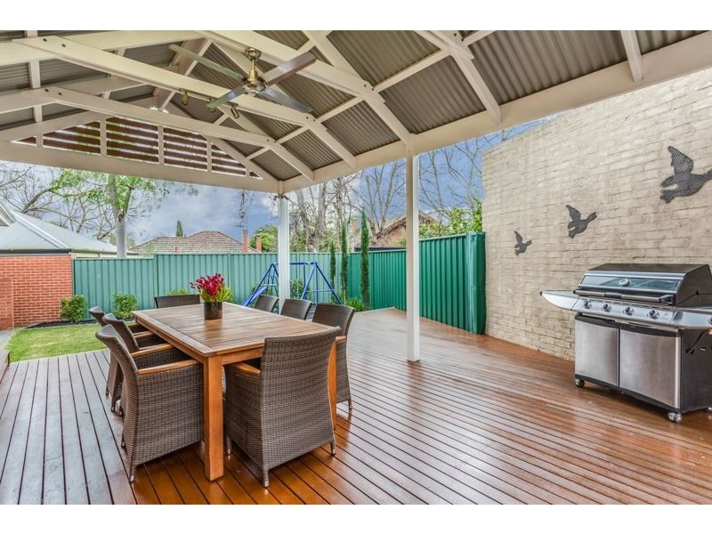 29 Hallett Rd, (fronts Cowan St), Erindale SA 5066