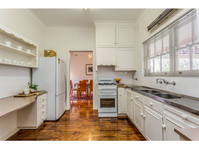 29 Hallett Rd, (fronts Cowan St), Erindale SA 5066