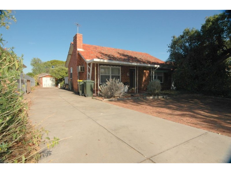 374 Hampstead Road, Clearview SA 5085