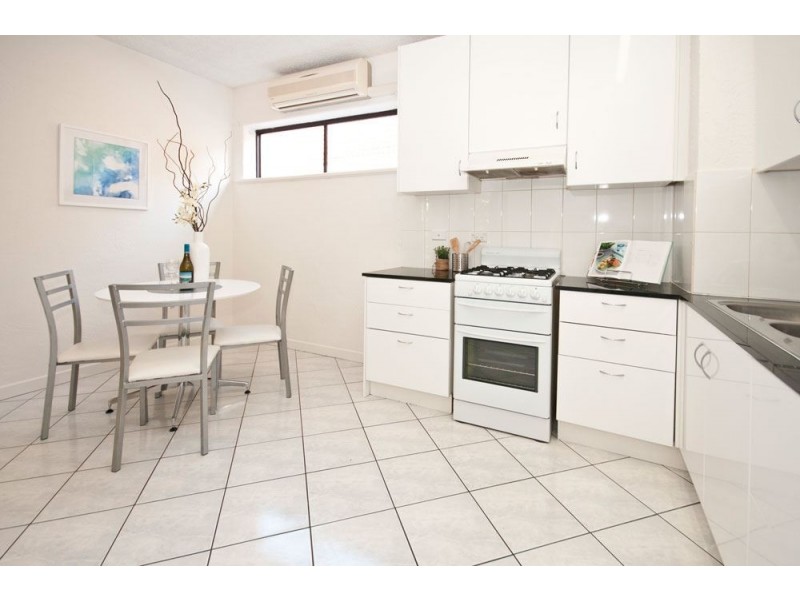 9/23 Moseley Street, Glenelg SA 5045