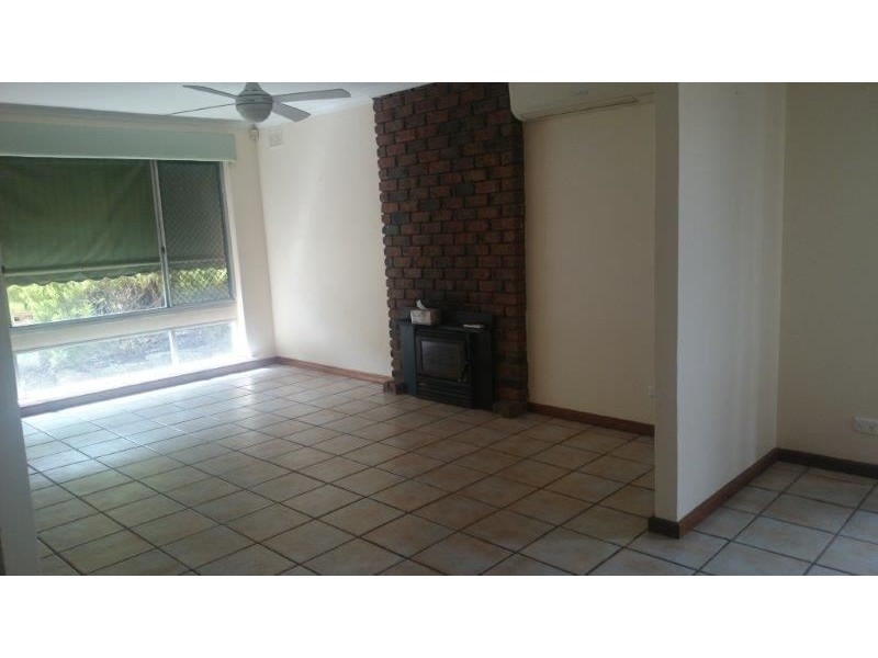 16 Welloch Street, Modbury SA 5092