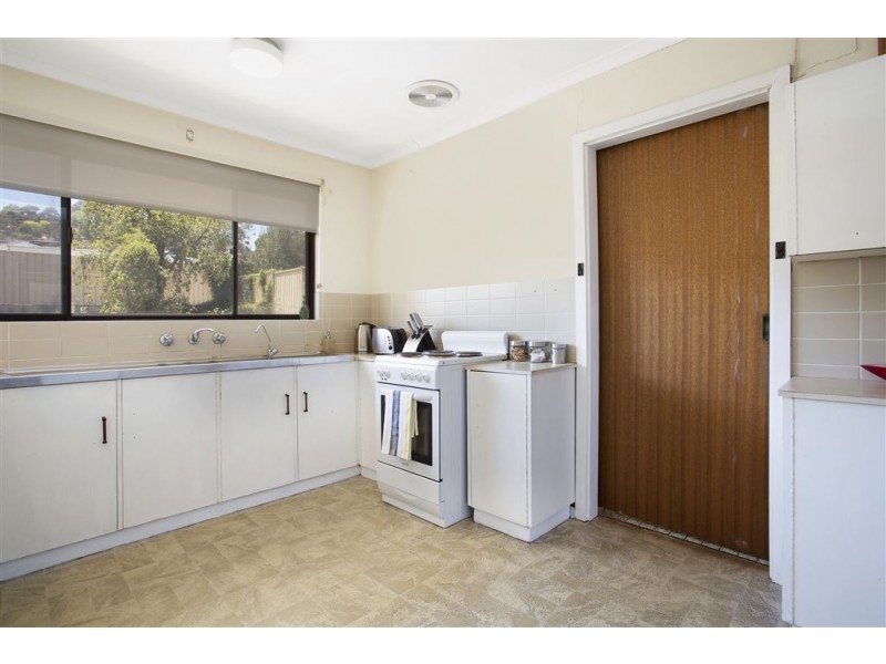 7 Koonunga Avenue, Rostrevor SA 5073