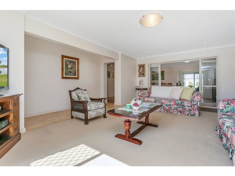 54 Langman Grove, Felixstow SA 5070
