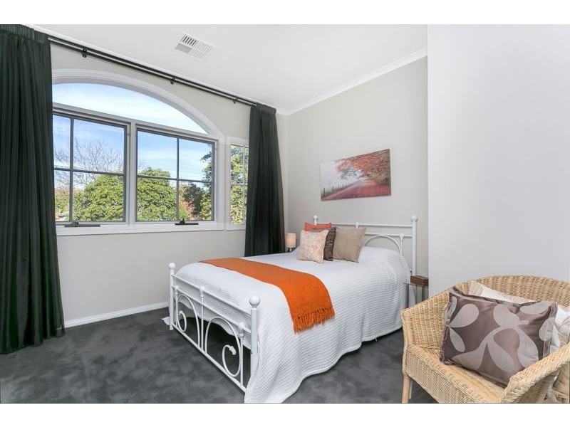 House 1/53 Bishops Place, Kensington SA 5068