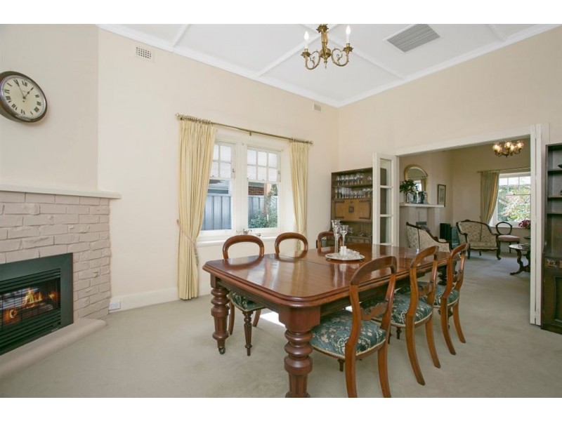 10 Deepdene Avenue, Westbourne Park SA 5041