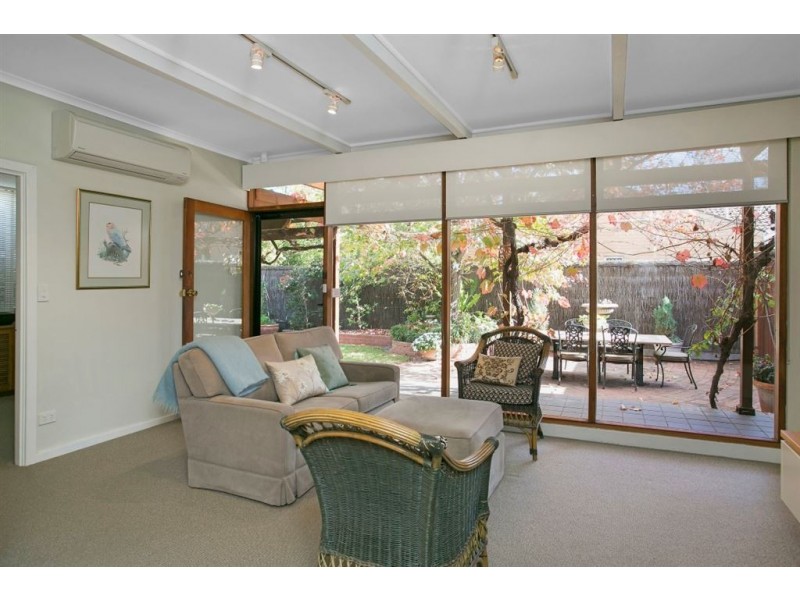 10 Deepdene Avenue, Westbourne Park SA 5041