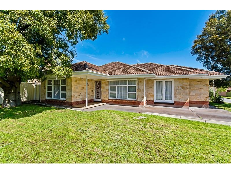 16 College Drive, Rostrevor SA 5073
