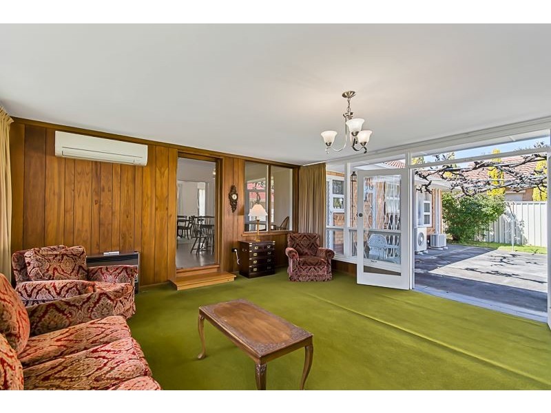 16 College Drive, Rostrevor SA 5073