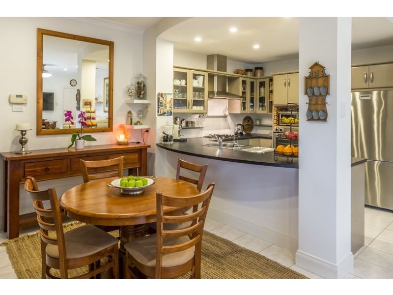 21 Piccadilly Crescent, Campbelltown SA 5074