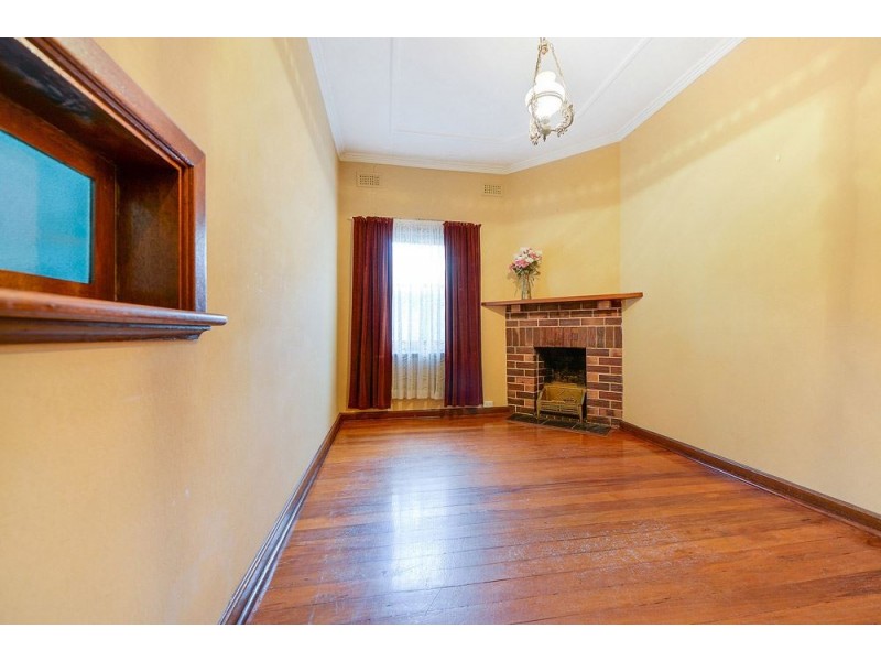 7 Glenrowan Avenue, Myrtle Bank SA 5064