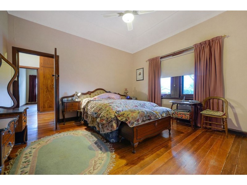 7 Glenrowan Avenue, Myrtle Bank SA 5064