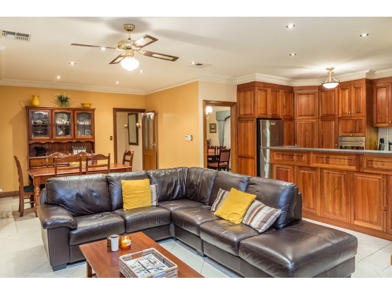 14 Redden Court, Rostrevor SA 5073